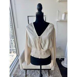 Express Cream Deep V-Neck Tie Front Long Sleeve Cropped Blouse Size Large NEW!
